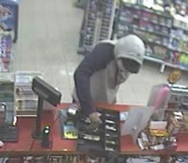 Witnesses sought; Holt aggravated robbery