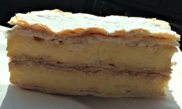 vanilla slice erindale cakery bakery
