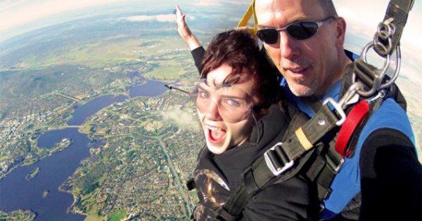 5 reasons to try skydiving in Canberra