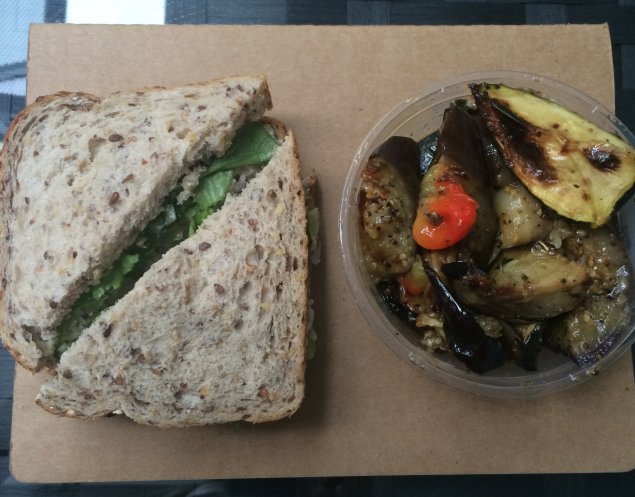 cafe dlish sandwich and veg