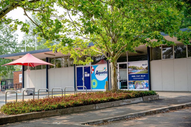 Exterior of Dickson Pool facility