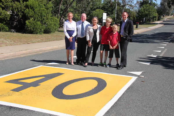 'Dragon's teeth' road markings for school zones at Macquarie, Macgregor