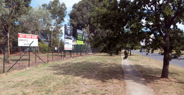 billboards-Ainslie-P1160437