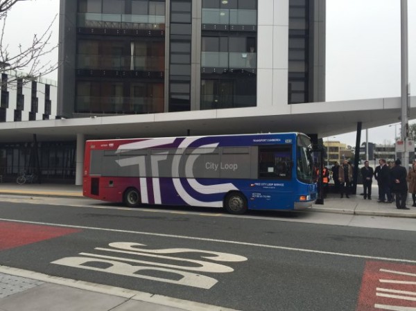 City loop bus side view