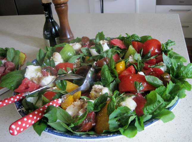 Summer entertaining: Insalata Caprese (Caprese salad)