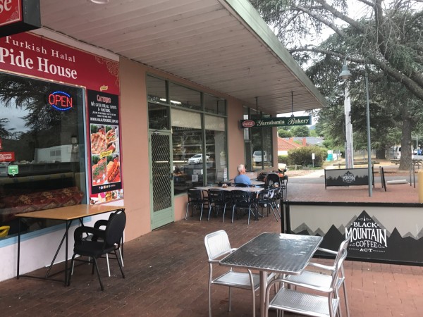 Yarralumla Bakery