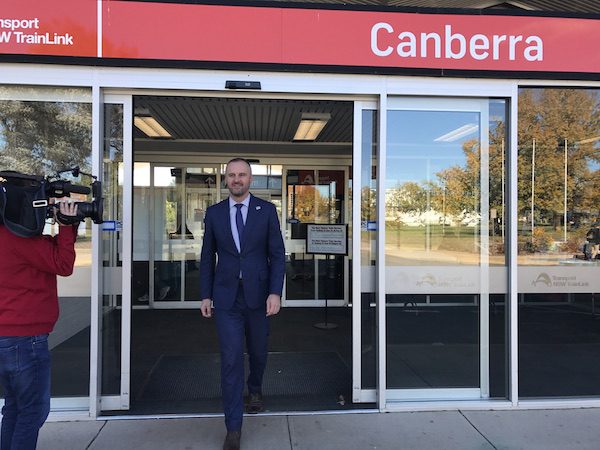 Andrew Barr at Canberra Station this morning. Photo: Charlotte Harper