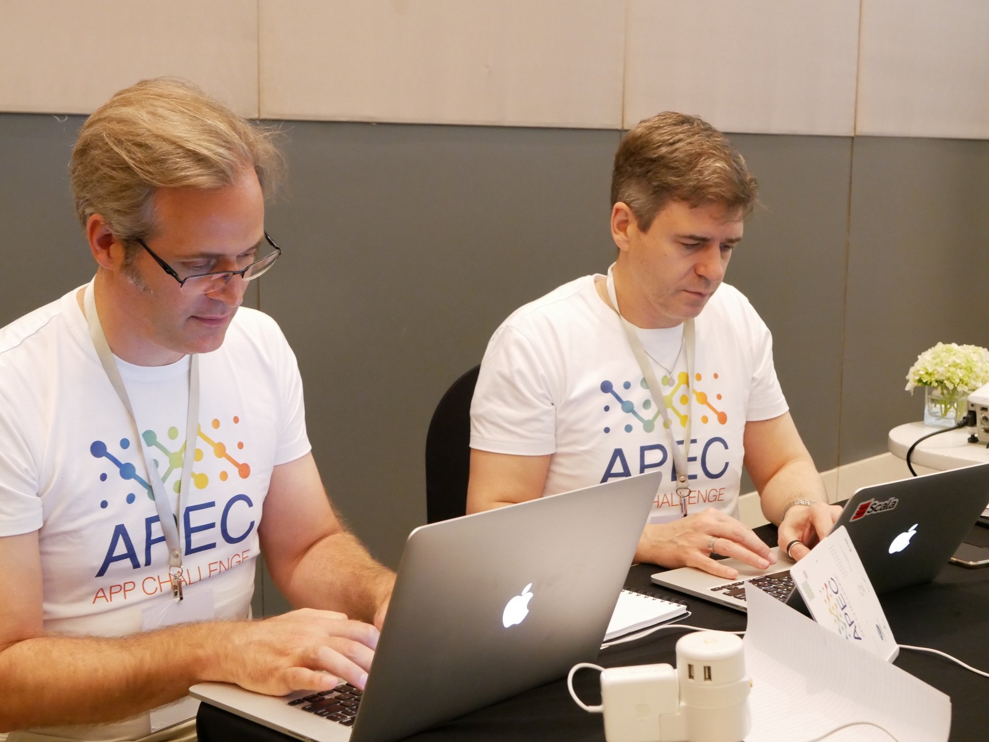 Two Canberra IT experts hit the world stage with APEC App Challenge win
