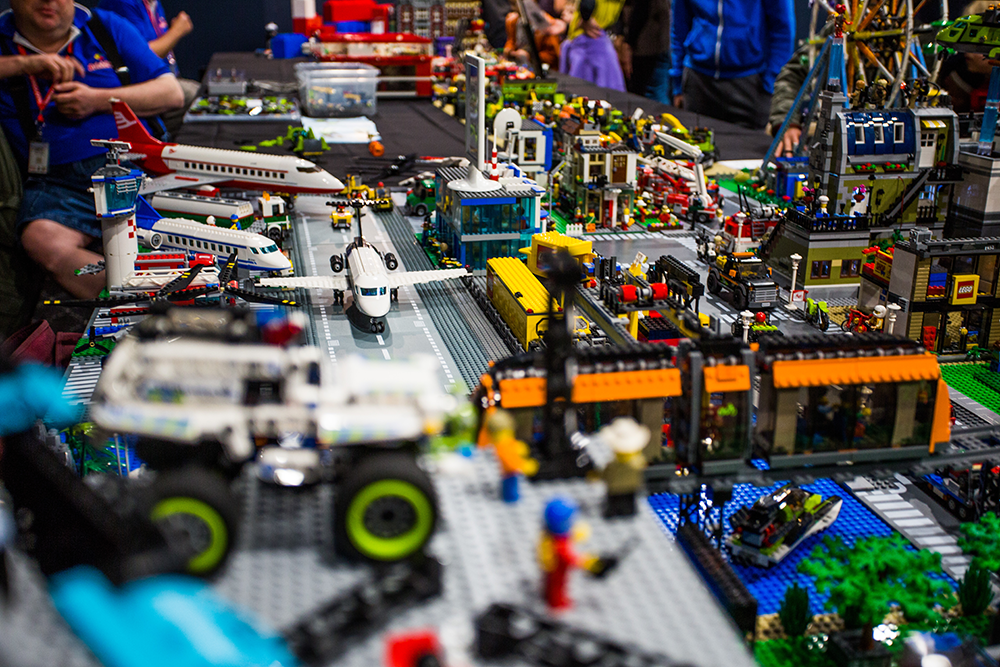 Lego lovers converge on 2018 Canberra Brick Expo