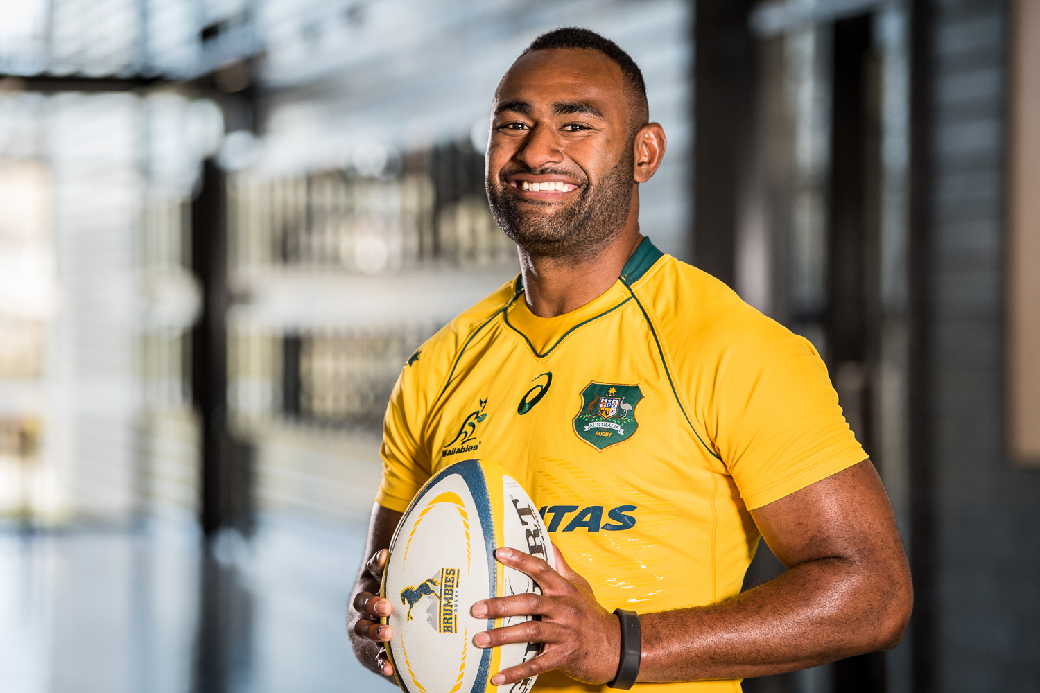Wallabies centre Tevita Kuridrani re-signs with ARU days before his first Test in Canberra