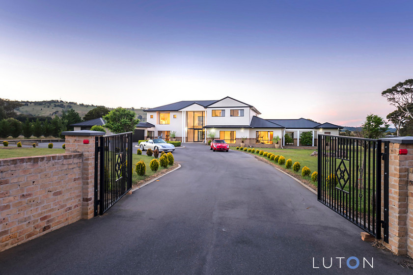 Five-bedroom four-bathroom Bungendore home oozes glamour and style