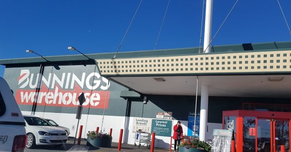 Bunnings' Airport move puts cloud over Fyshwick store
