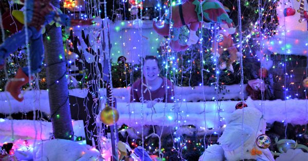 See the best Christmas light displays - all 92 of them - in Canberra