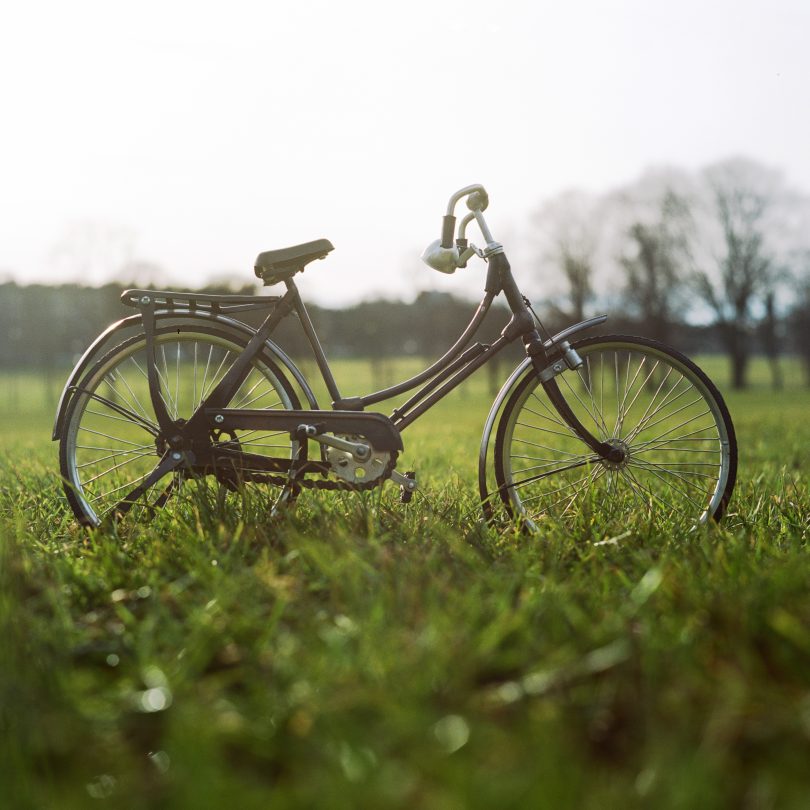 I guess I like the outdoorsy types ... Photo by Ilya Ilyukhin on Unsplash