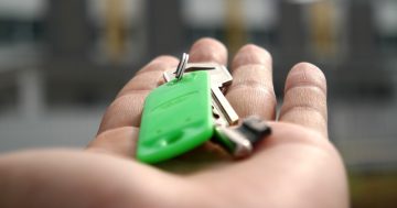 Scammers target would-be tenants as housing crisis continues