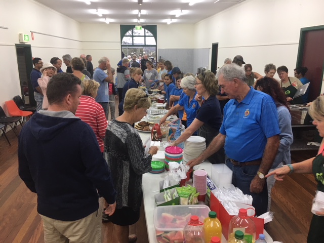 Meal time for hundreds at the Bega Showground. Photo: Ian Campbell.