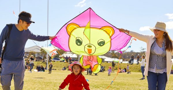 Googong flying high for Father’s Day with annual kite flying festival