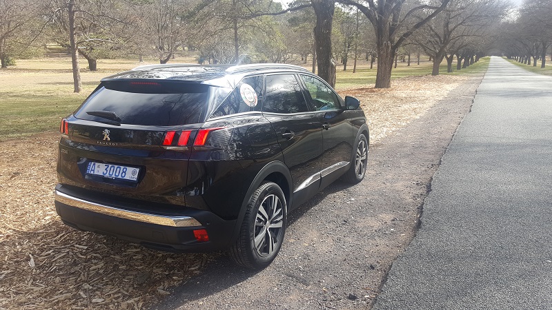 Rear view of the Peugeot 3008