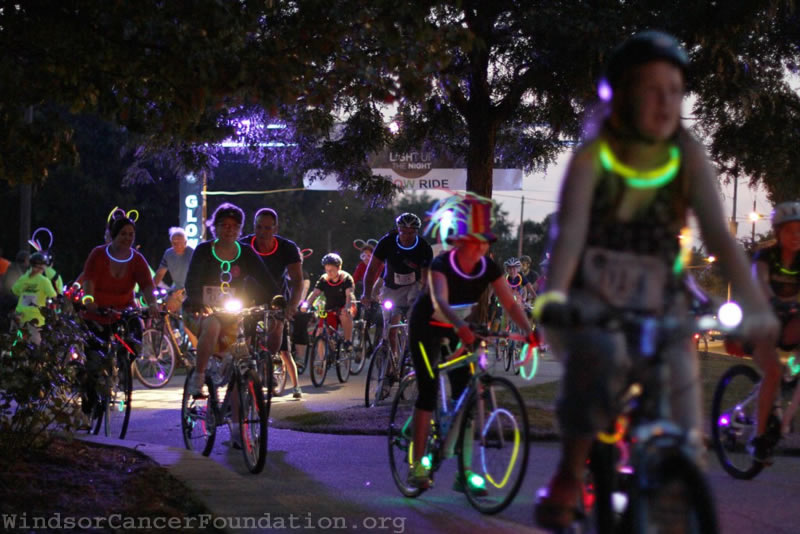 Windsor Foundation Glow Ride ActiveDark.