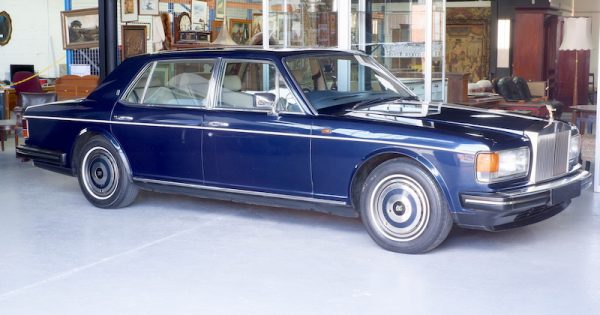 Timeless elegance of Rolls Royce within reach