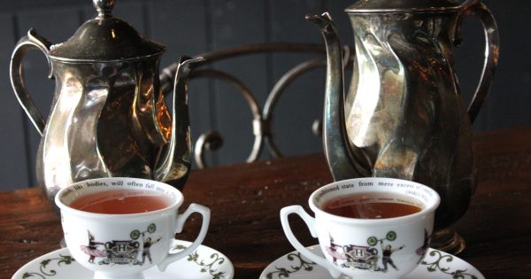 An Alice in Wonderland-Inspired Tipsy Tea at White Rabbit