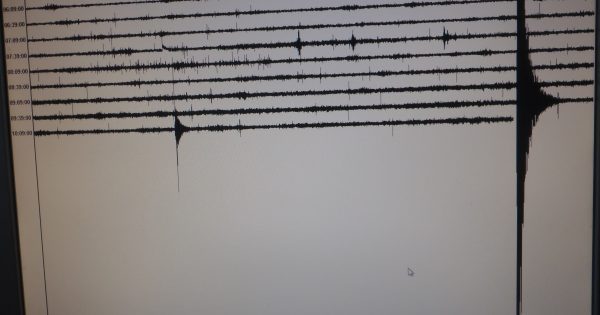 Earthquake and aftershock in Canberra region