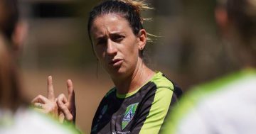 Canberra United sacks coach Heather Garriock