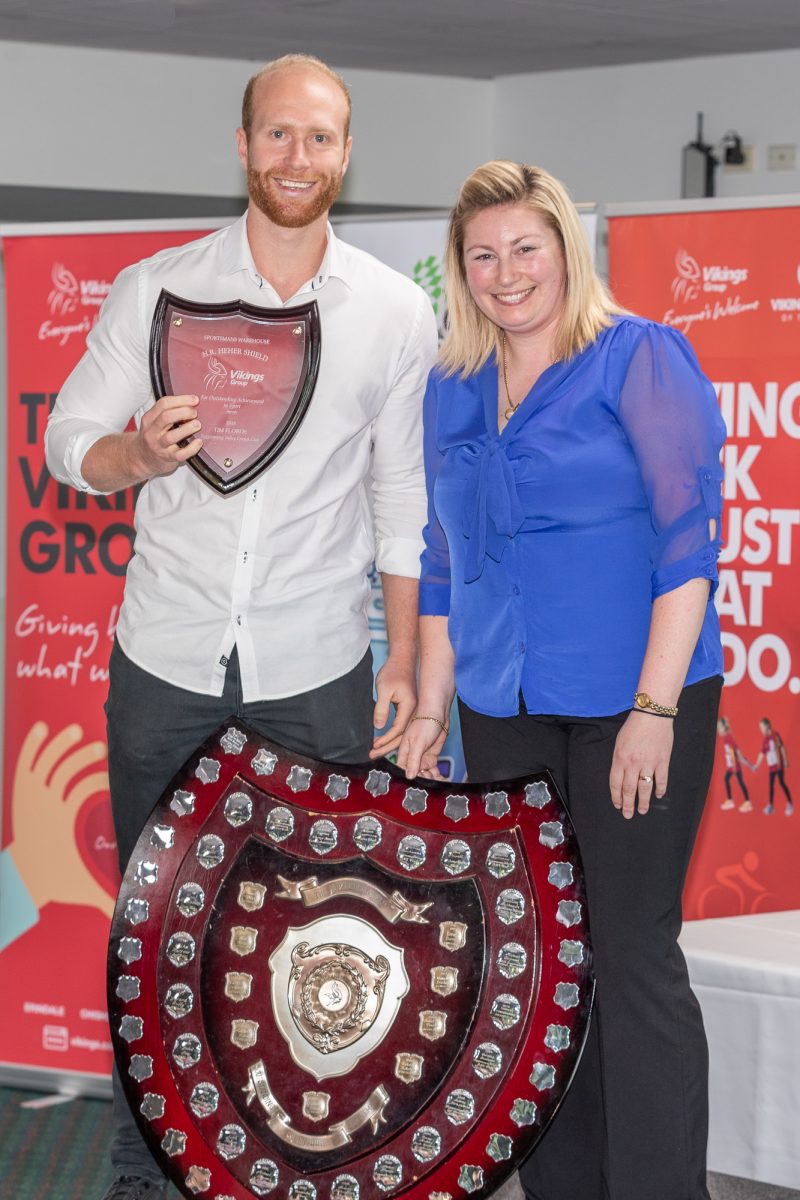 Tim Floros was recognised as the Outstanding Senior Athlete Achievement Award. Ms Kimberly Ben-Fatto from Sportsmans Warehouse presented the award.