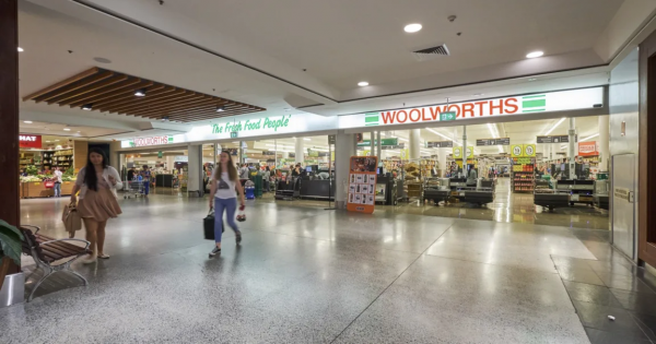 Woolworths to start reusable container scheme to reduce shopping waste