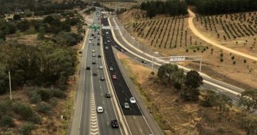 Government bracing for traffic surge on Parkes Way, Tuggeranong Parkway