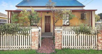 Mid-Victorian 1870s’ cottage for sale in the heart of Bungendore