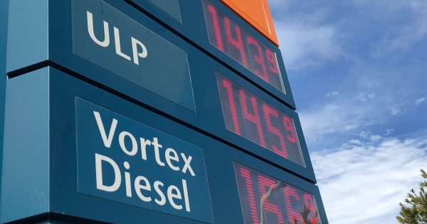 Petrol prices in Canberra return to pre-COVID levels