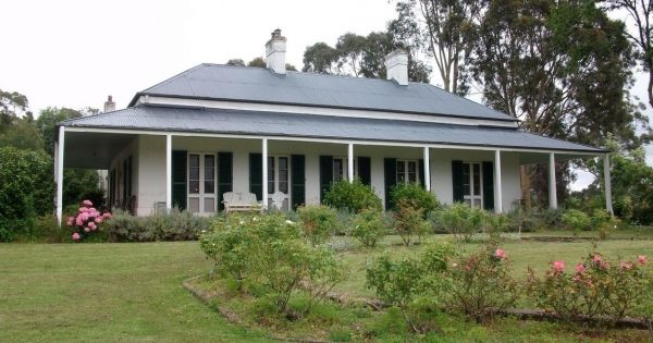 1830's Georgian Moruya homestead on the market