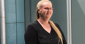 Lack of Auslan qualified psychologists hurts deaf and deafblind Canberrans