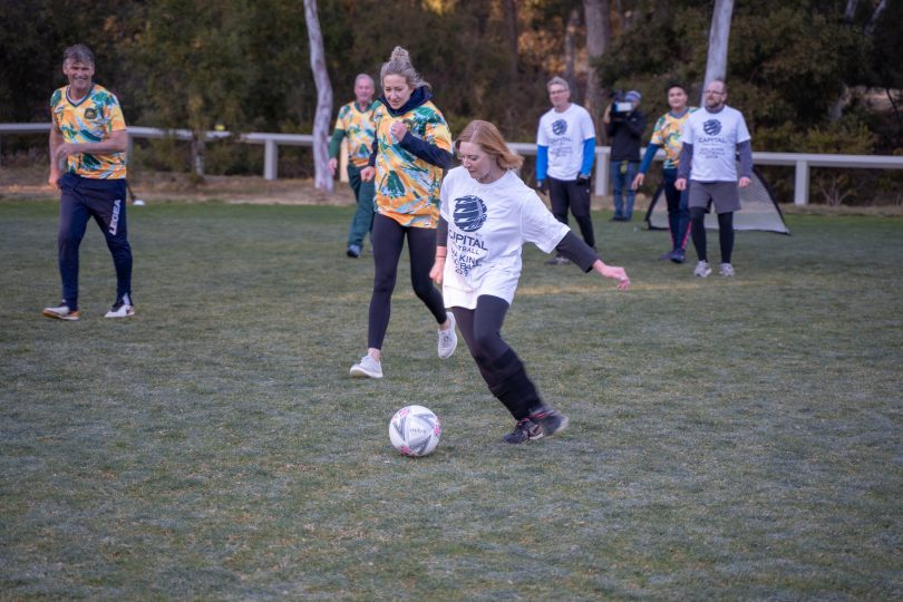 Players must always keep at least one foot on the ground