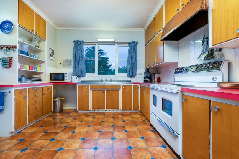 Bright kitchen