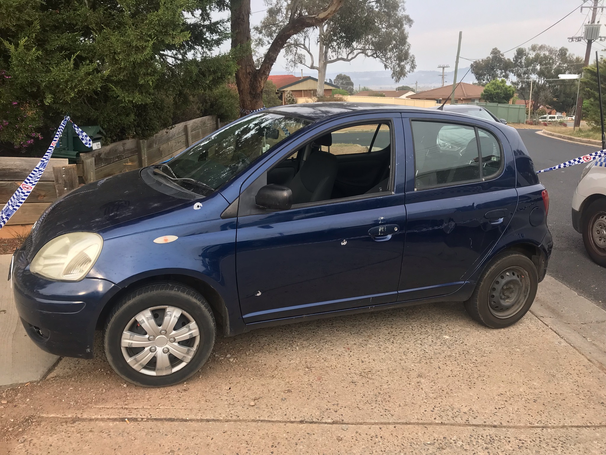 Police investigate after man shot in Queanbeyan