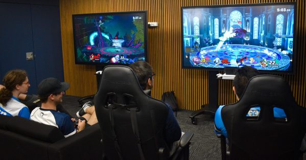 Uni of Canberra joins the eSports revolution