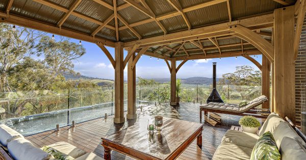 High on the hill in Jerrabomberra, stunning views and an entertainer’s dream
