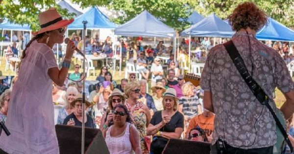 Tumbarumba fires up for festival with Kate Ceberano