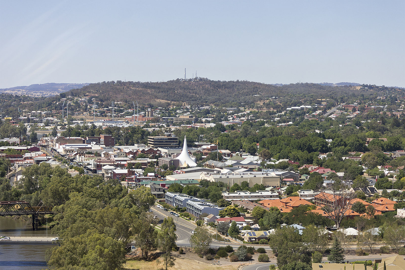 travel canberra to wagga