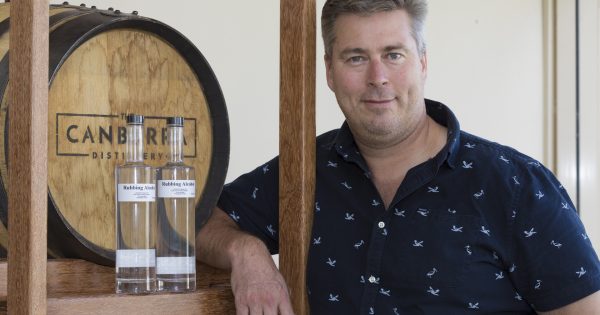 Canberra distilleries get into the spirit of sanitiser