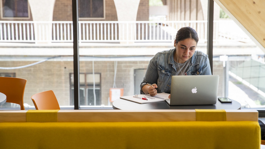 Student with laptop