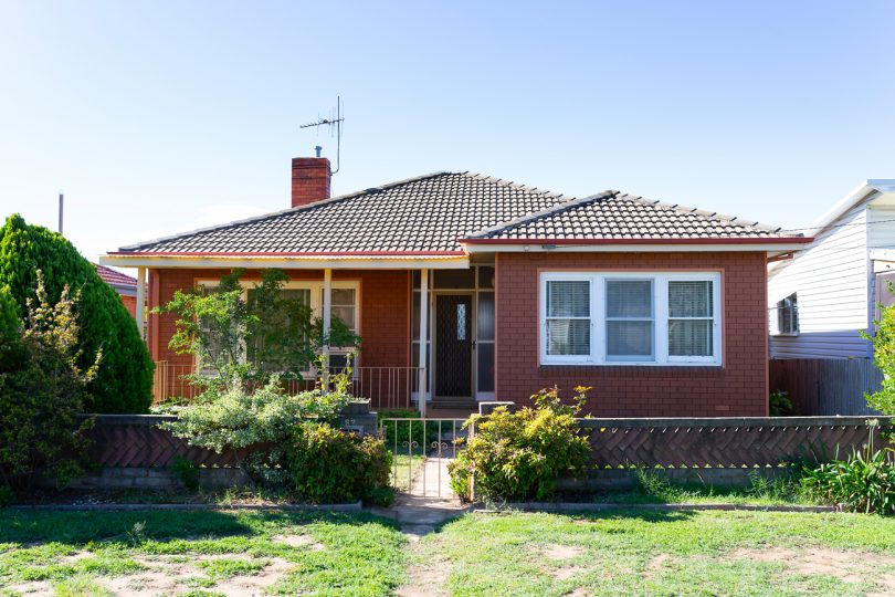 27 Ernest Street Crestwood