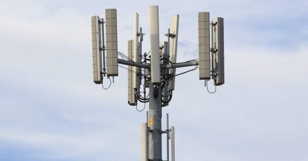 New base stations to boost mobile phone coverage in ACT