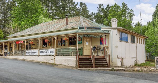 The iconic and original Elrington Hotel for sale at Majors Creek