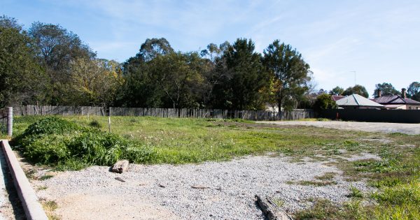 Car park at the centre of green space debate in Bungendore