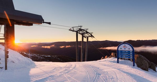 COVID-19 anxiety overshadows ski season start on both sides of the border