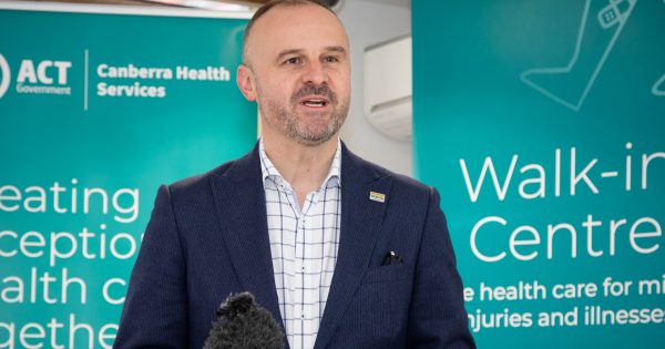 Labor to build more walk-in centres, southside hydrotherapy pool