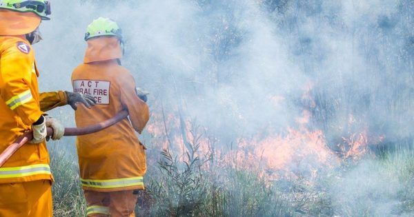 Better treatment, more opportunity for RFS volunteers recommended in ACT bushfire inquiry